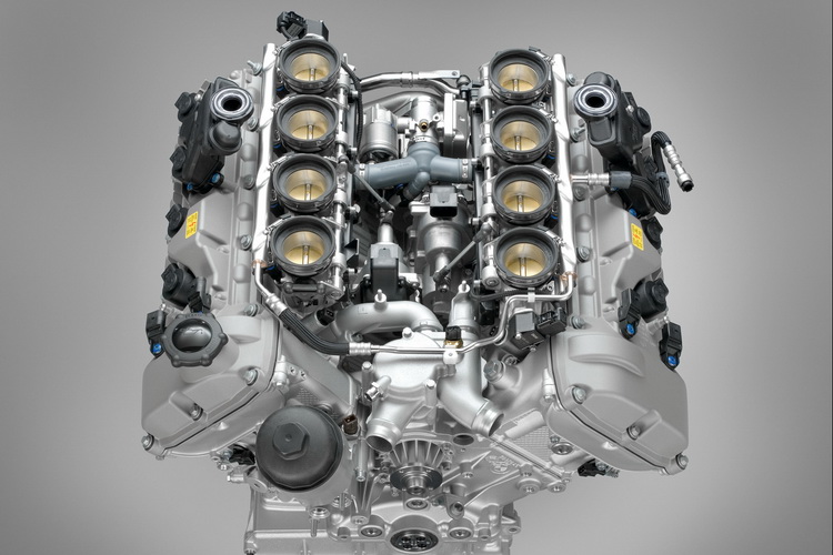 Как расположены цилиндры в v образном двигателе