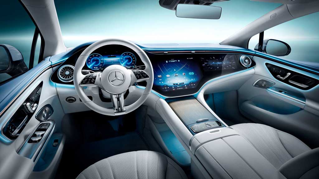 Mercedes-Benz EQE 2022 — премьера электрокара в кузове седан и задним приводом