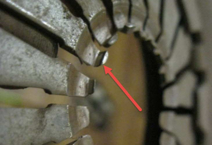 Почему тугая педаль сцепления: причины и способы ремонта